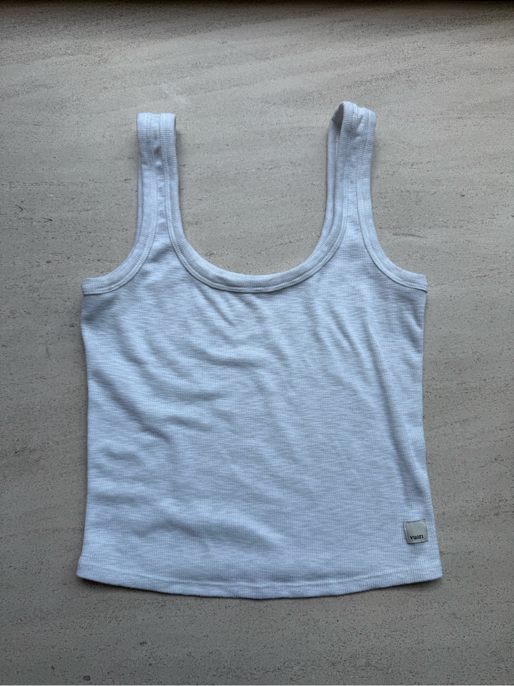 Vuori Women's White Tank Top Classic Scoop Neck XS/S Active Athleisure